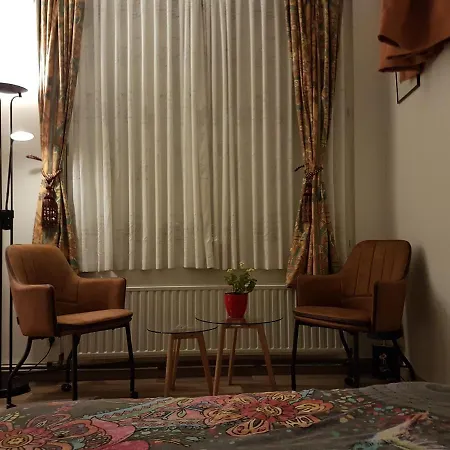 Apartment By The Zoo